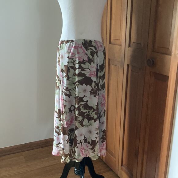 Madison Leigh Pink & Brown 3 Piece Top, Skirt, & Pant Set, Size 8 - Picture 10 of 14